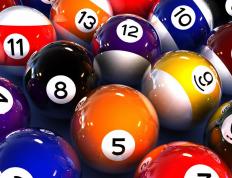 Faker关键节点问鼎冠军，FPX带队取胜！